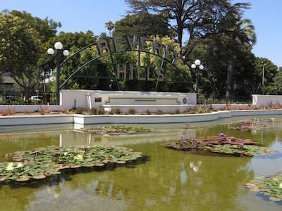things to do in Beverly Hills - Beverly Gardens Park