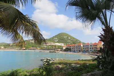 Divi Little Bay Beach in St Maarten