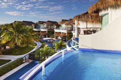 El Dorado Casitas Royale, by Karisma