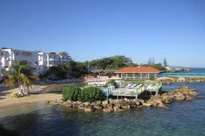 Franklyn D Resort in Runaway Bay