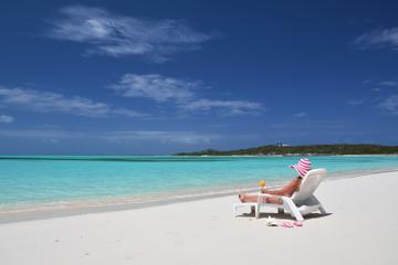 Freeport Shore Excursion: Round-Trip Beach Transfer to Taino Beach in Bahamas