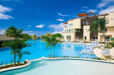 Grand Roatan Caribbean Resort