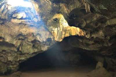 Guadirikiri Caves in Aruba