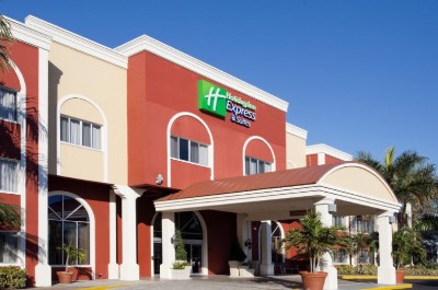Holiday Inn Express & Suites Bradenton West