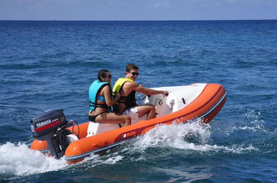 Mini Speedboat and Snorkeling Adventure in St. Kitts