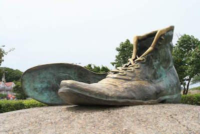 Old Shoes Monument in Cartagena