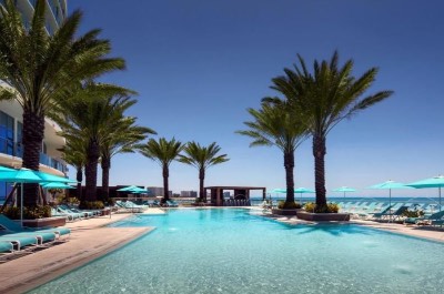 Opal Sands Resort in Clearwater Beach