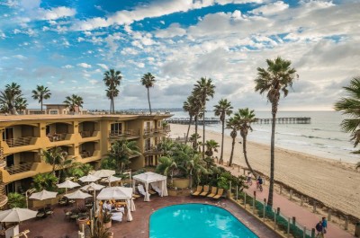 Pacific Terrace Hotel in San Diego near the Beach