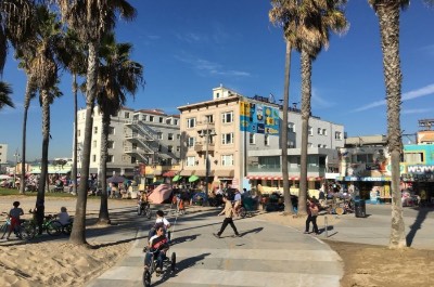 Venice Beach Suites and Hotel in Los Angeles