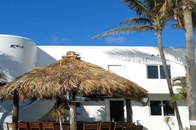 Walkabout Beach Resort in Hollywood