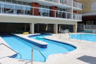 3 Palms Oceanfront Hotel and Suites in Myrtle Beach